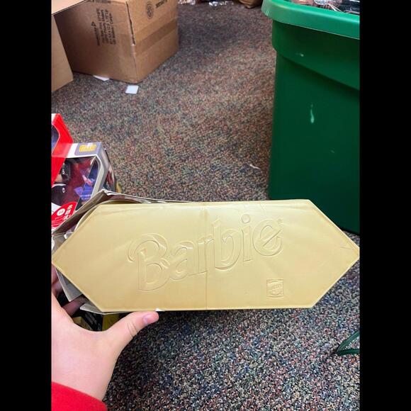 1996 happy holiday Barbie - Picture 7 of 8